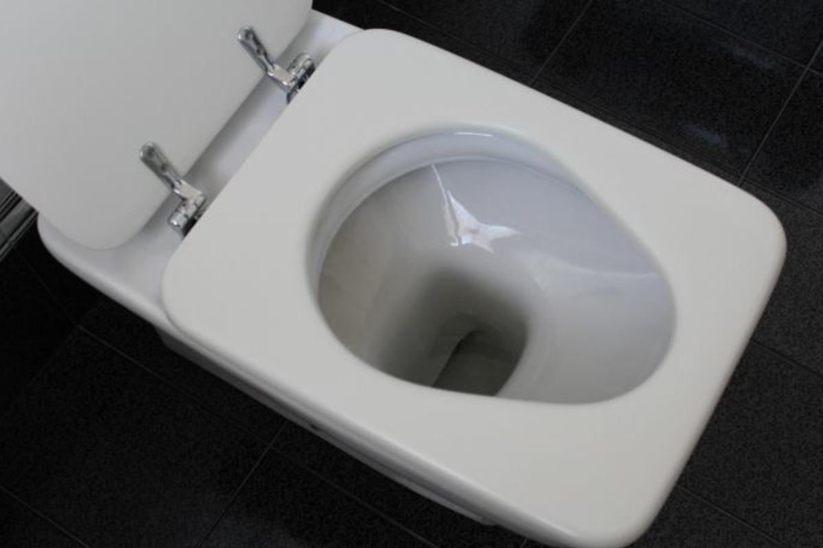 WC bianco